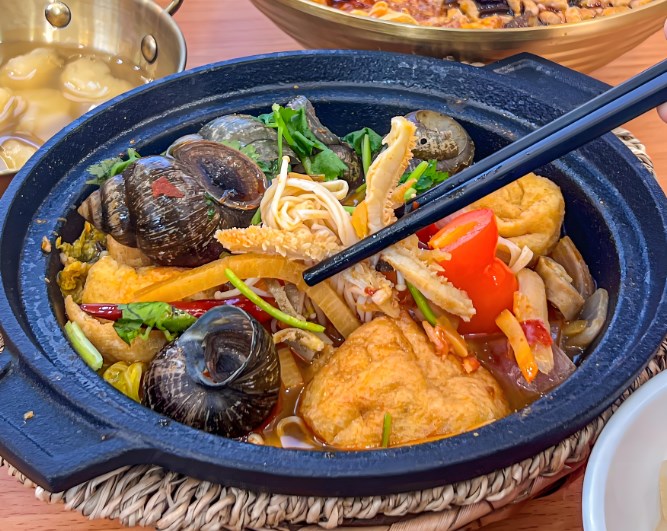 螺遇牛牛杂螺蛳粉