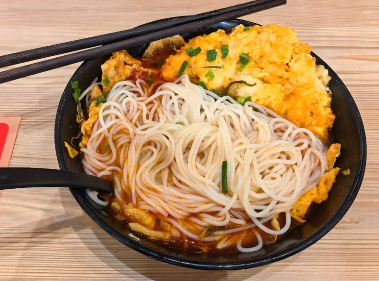 螺遇牛牛杂螺蛳粉加盟
