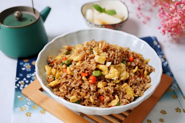 饭阿伯炒饭加盟