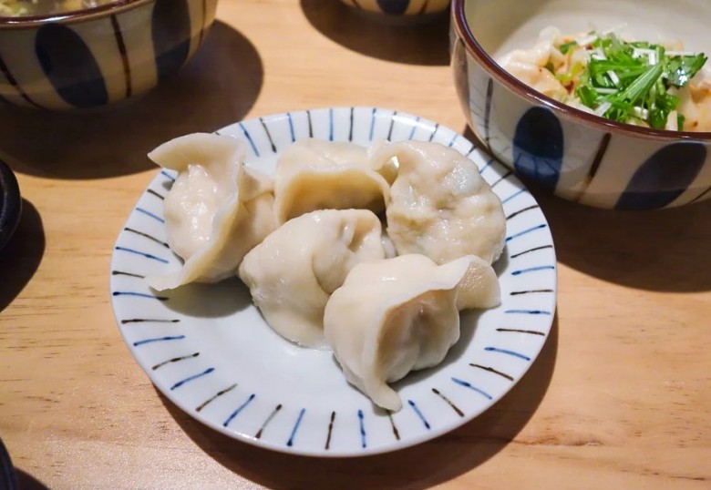 新興園餃子館