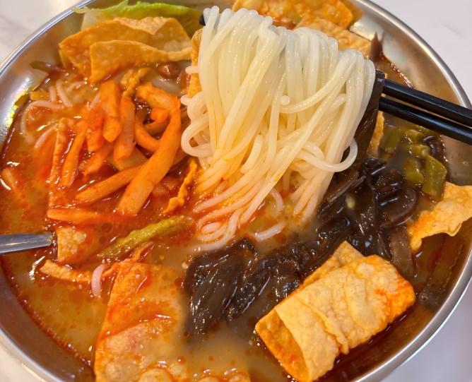 柳阿姐螺蛳粉加盟