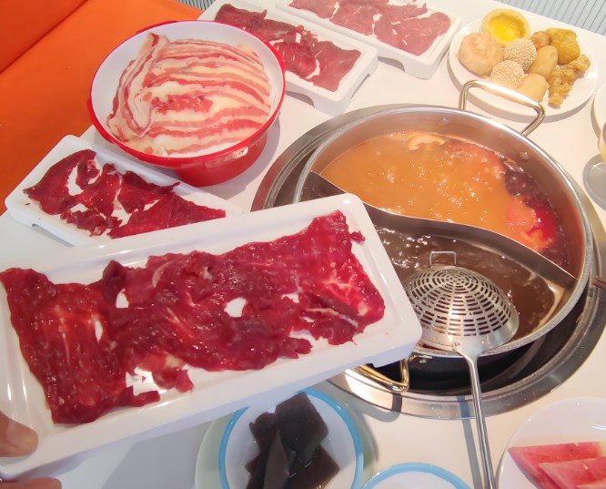 郝阿娘鲜切牛肉自助火锅加盟