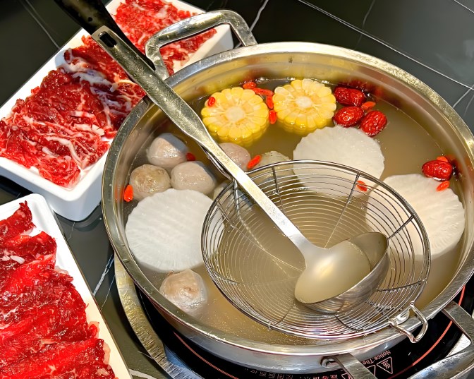 譚三娘鮮切牛肉自助火鍋