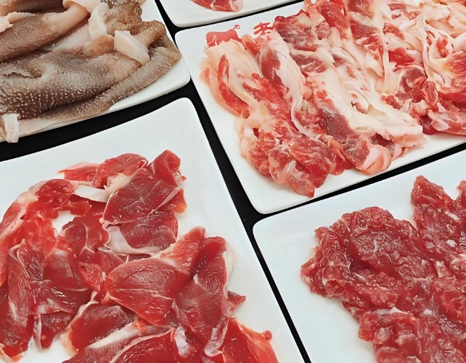 牛筐筐鲜切牛肉自助火锅加盟