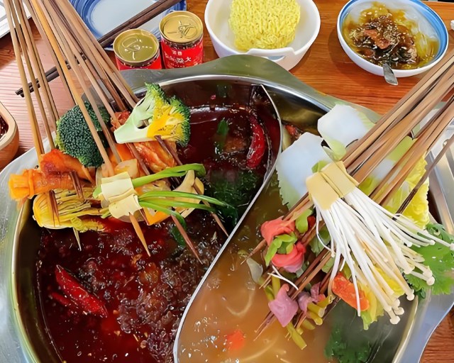 重庆李记火锅串串香加盟