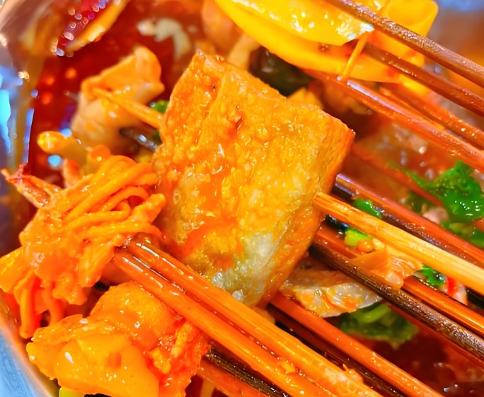 重庆李记火锅串串香加盟