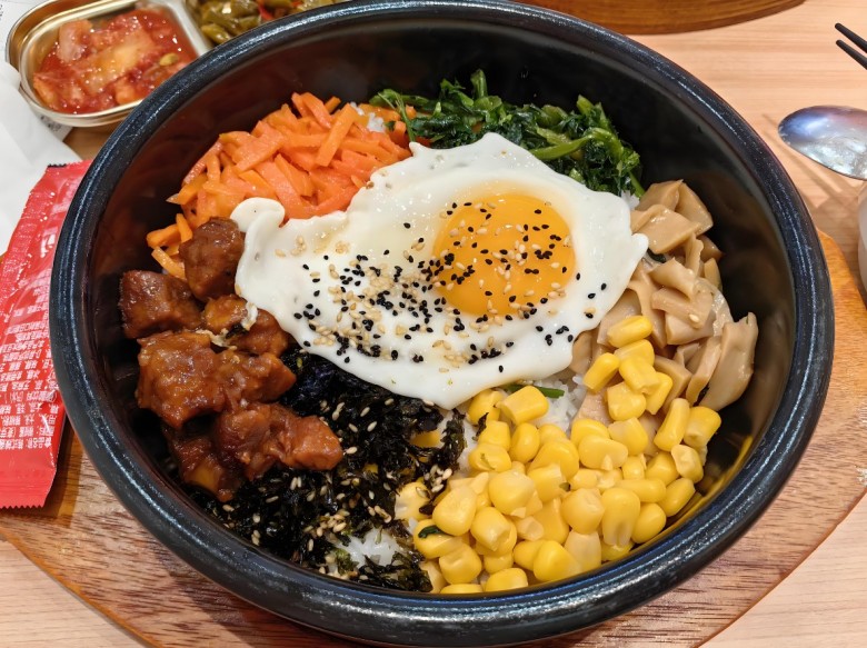 尚合屋石锅拌饭