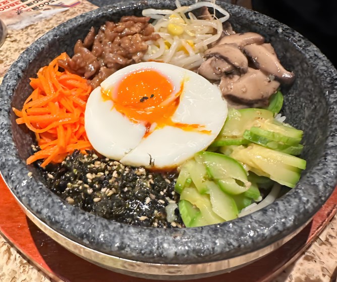 韩石亭石锅拌饭