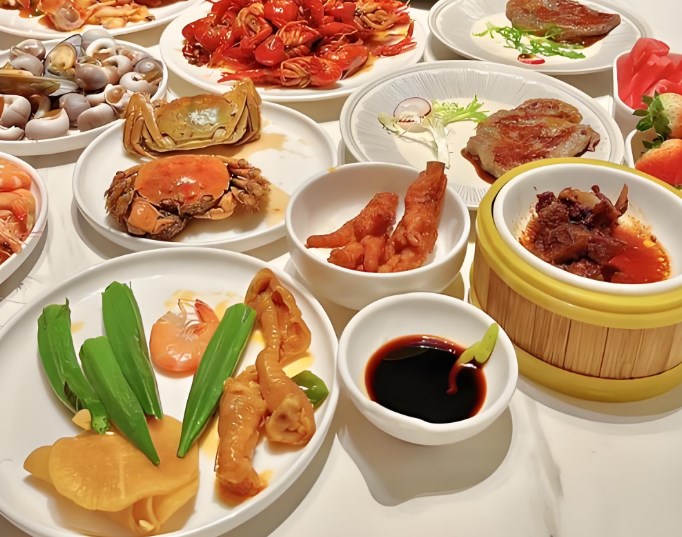 海茵汇汤泉自助餐