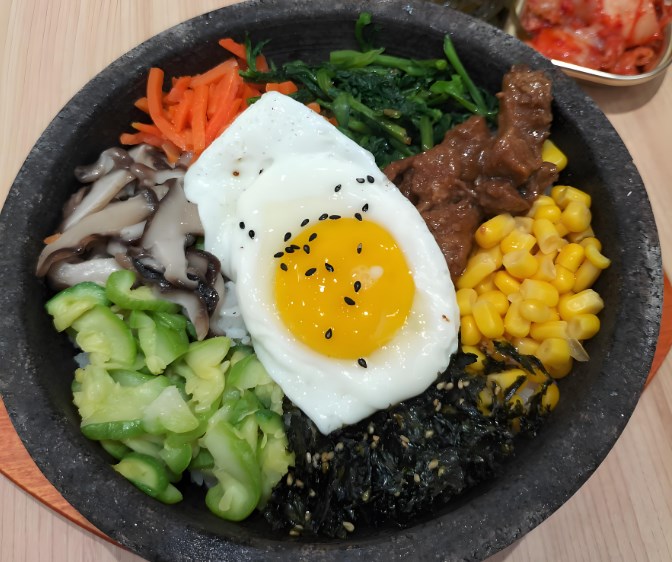 韓石亭石鍋拌飯