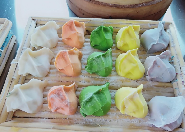 花海游龙饺子王