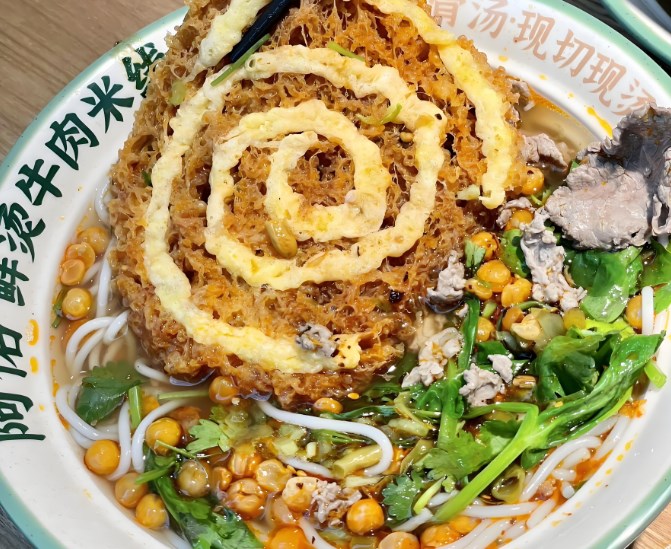 阿佑鲜烫牛肉米线加盟