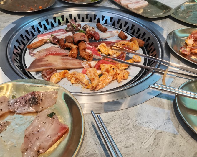 小竹家炭火烤肉