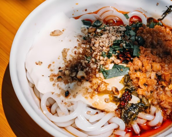 苗南村豆花米线加盟