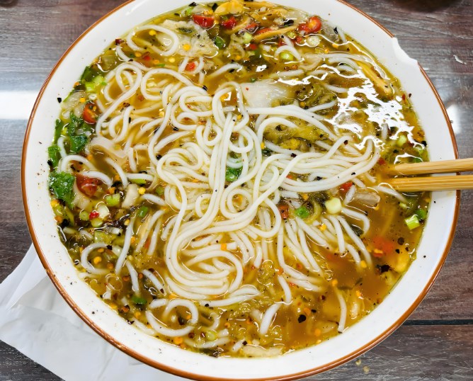 鲜巷记米线加盟