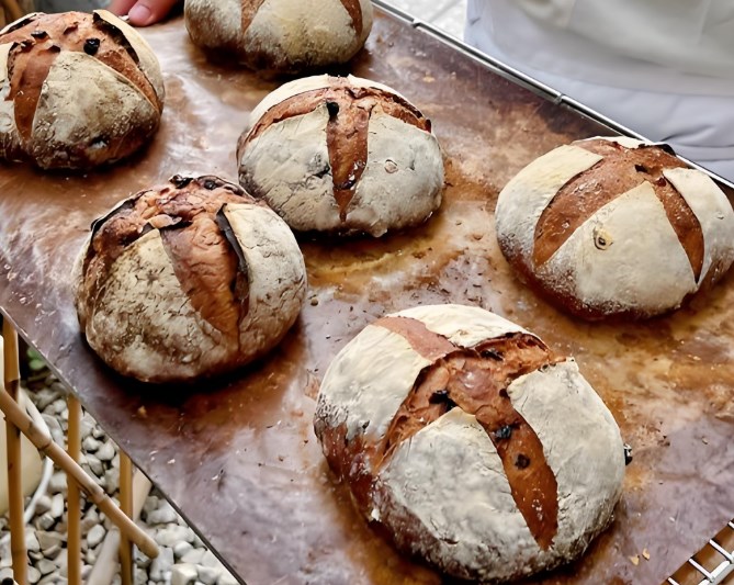 山甜司手作面包加盟