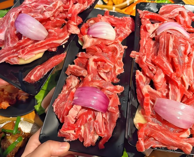 牛漫山鲜切烤肉