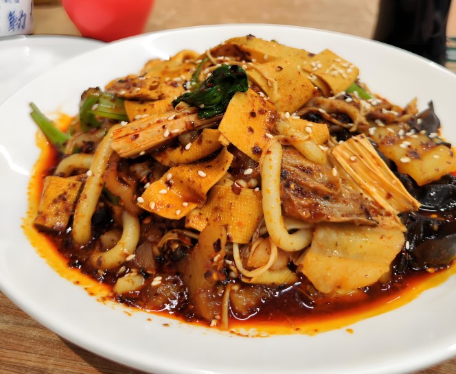 旺角干汁麻辣烫加盟