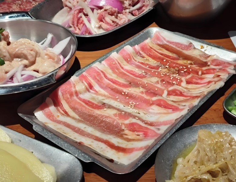 牛漫山鲜切烤肉