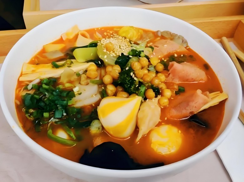 三姐川香味麻辣燙加盟