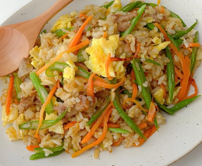 小盒子炒饭加盟