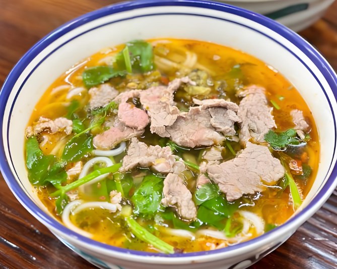 孙教头生烫牛肉米线加盟