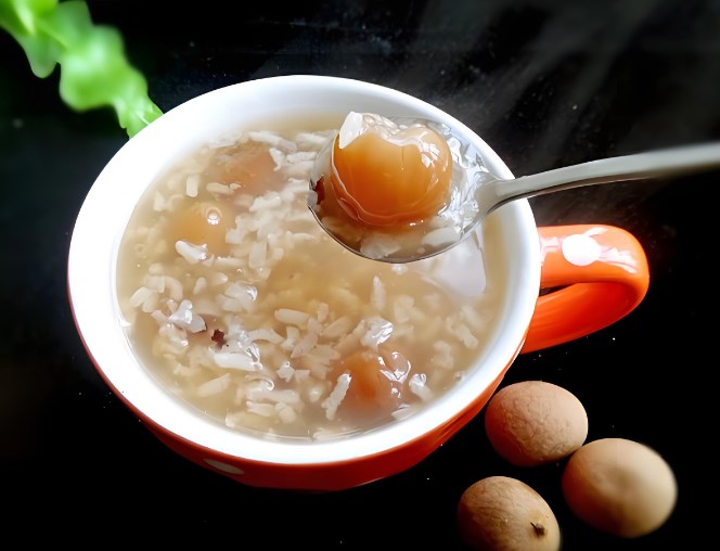 潮苑海鮮砂鍋粥加盟