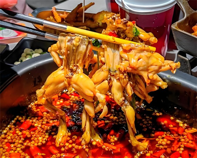 迷踪蛙四川火锅加盟