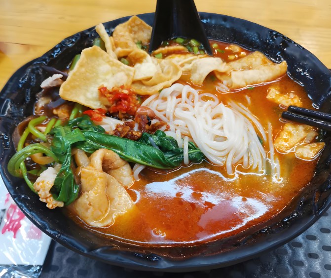 龙贵哥现熬鸡汤螺蛳粉加盟