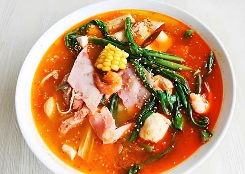 军师骨汤冒菜 军师骨汤冒菜