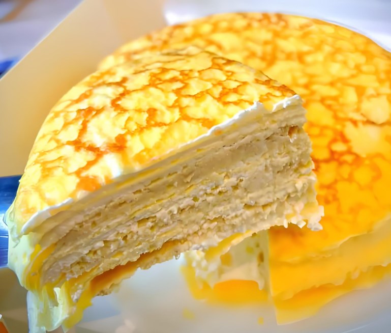 嘟满满榴莲千层蛋糕