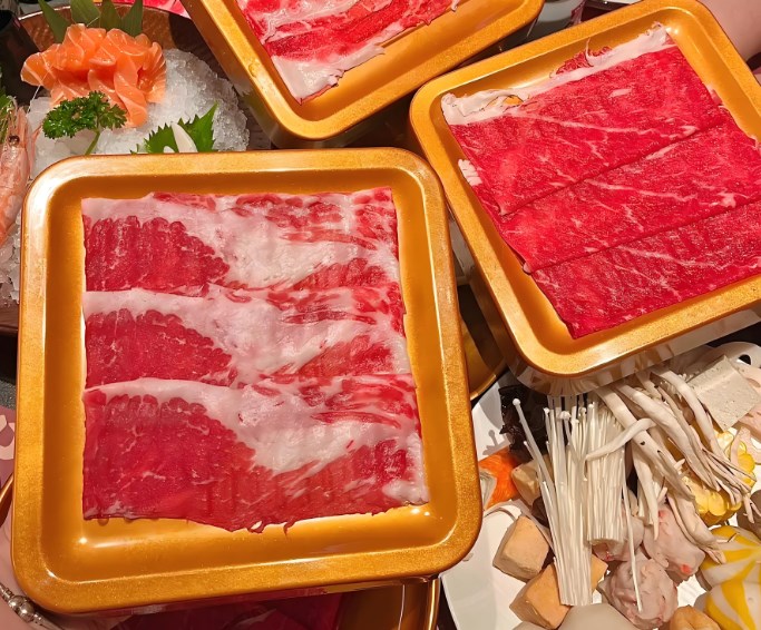 轻帆荟和牛火锅