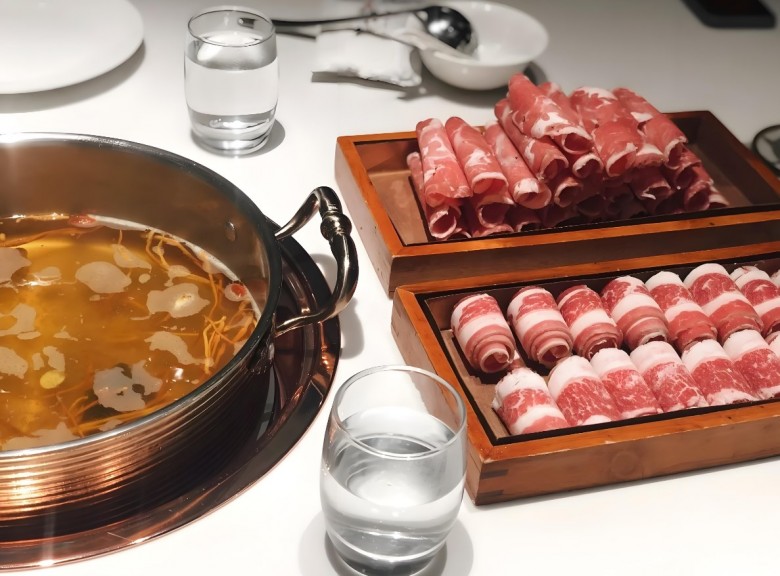 唐小鲜和牛海鲜火锅加盟