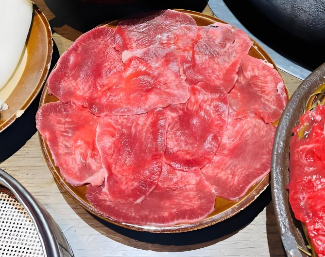 山慢慢跷脚牛肉火锅