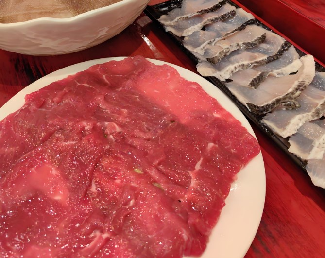 朱四斤老火锅加盟