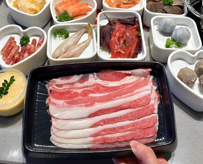 撈鮮牛潮汕牛肉火鍋