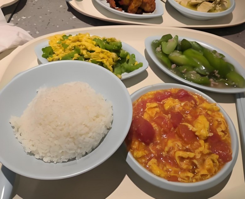 米工匠中式快餐