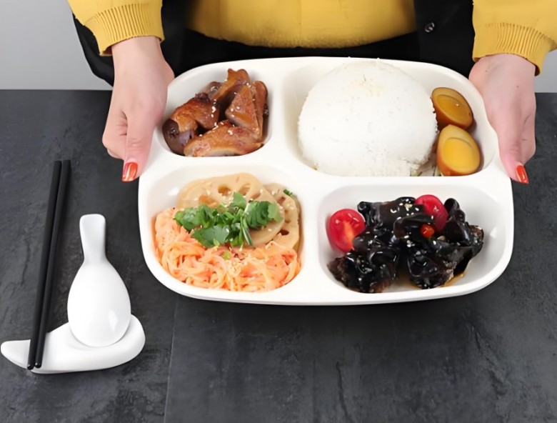 和禧顺家中式快餐加盟