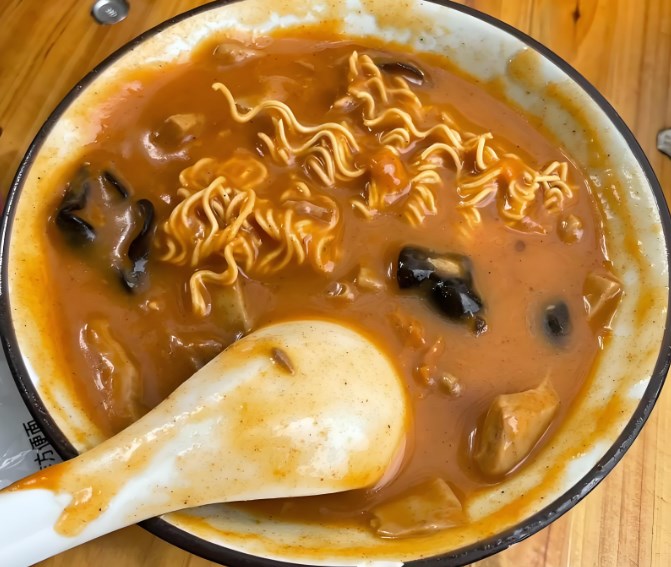 逍遥苏记牛肉胡辣汤