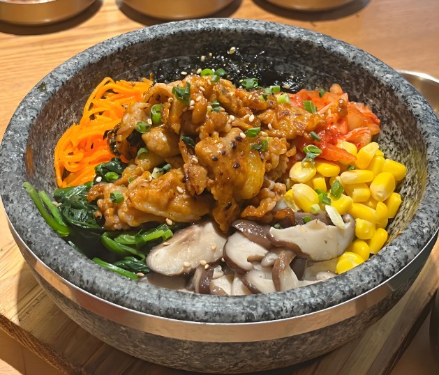 金达莱石锅拌饭加盟