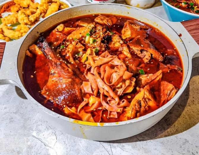 阿正与圆圆冒菜