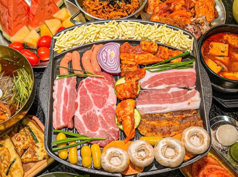 鑫东宫自助烤肉加盟