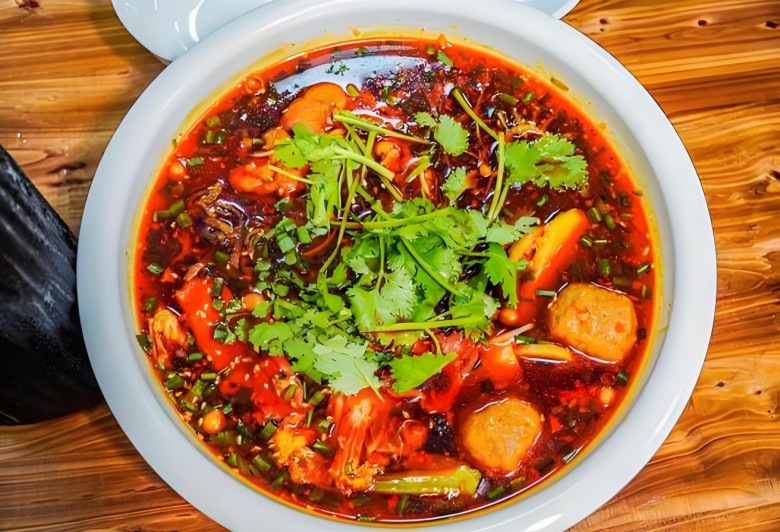 火辣辣成都冒菜加盟