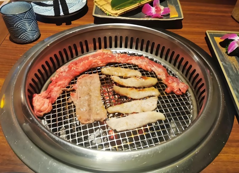 肉呆呆自助烤肉集市