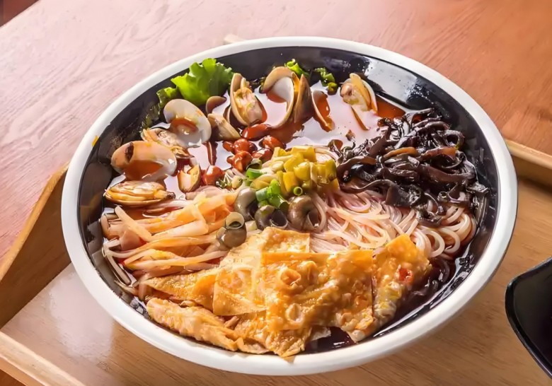 阿芝姐传统柳州螺蛳粉加盟