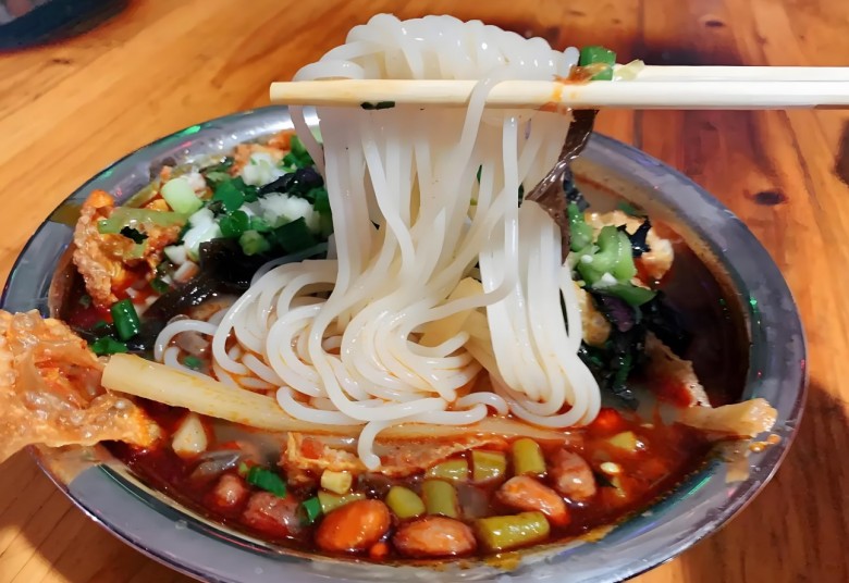 阿芝姐传统柳州螺蛳粉