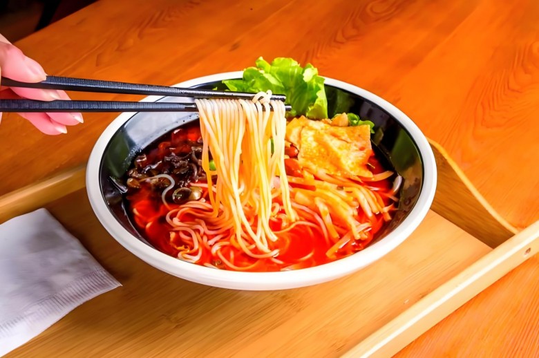 螺辣仙柳州螺蛳粉加盟