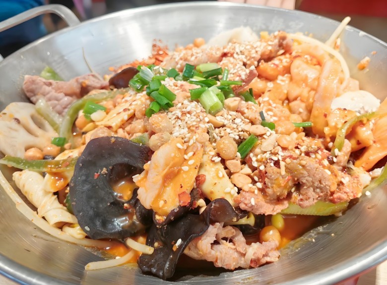 旧巷口油泼冒菜麻辣大拌加盟