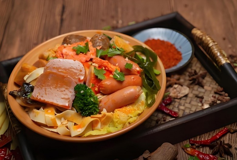 旧巷口油泼冒菜麻辣大拌