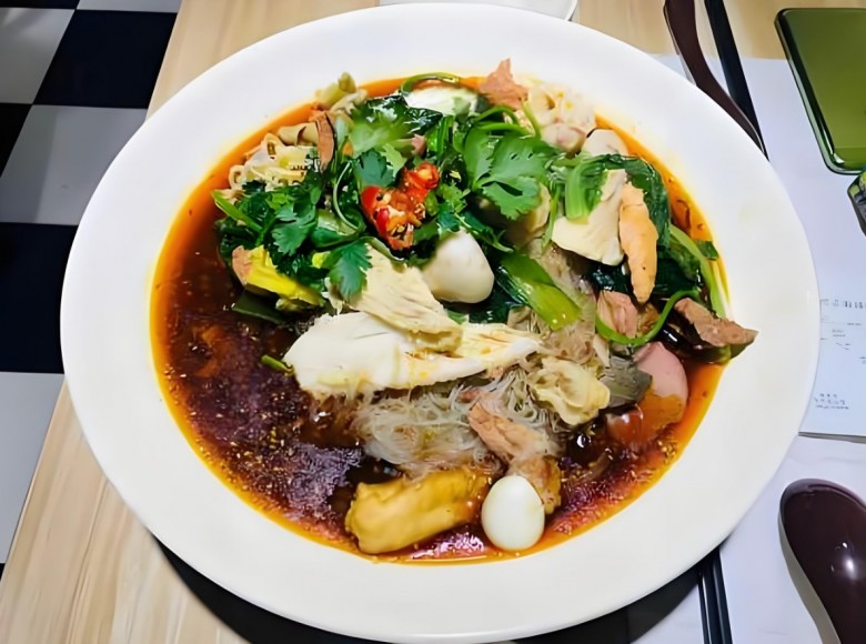 味亨骨汤冒菜加盟